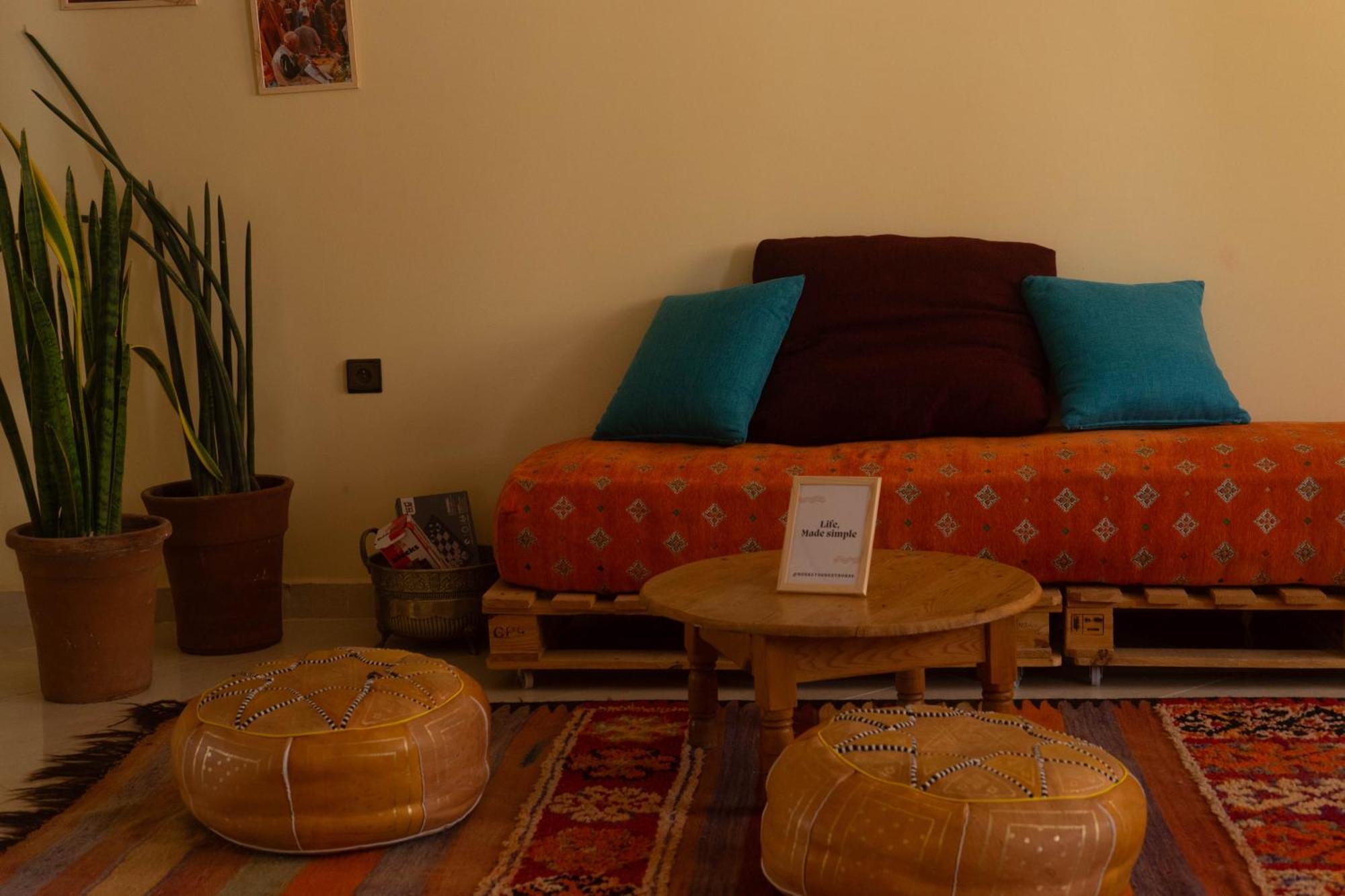 Monkey'S Guest House - Ocean View Rooms & Apartment With Rooftop Tamraght Exterior photo